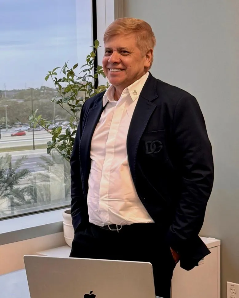 Dr. Luis Fernando Fabregas Lopez